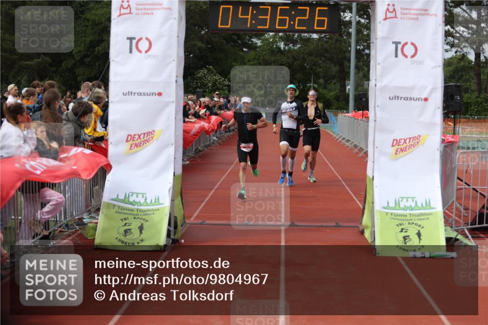 14.06.2026 - 7 Türme Triathlon Andreas Tolksdorf http://msf.ph/oto/9804967 14.06.2026 15:36:25 Ziel 623, 639, 795 meine-sportfotos.de