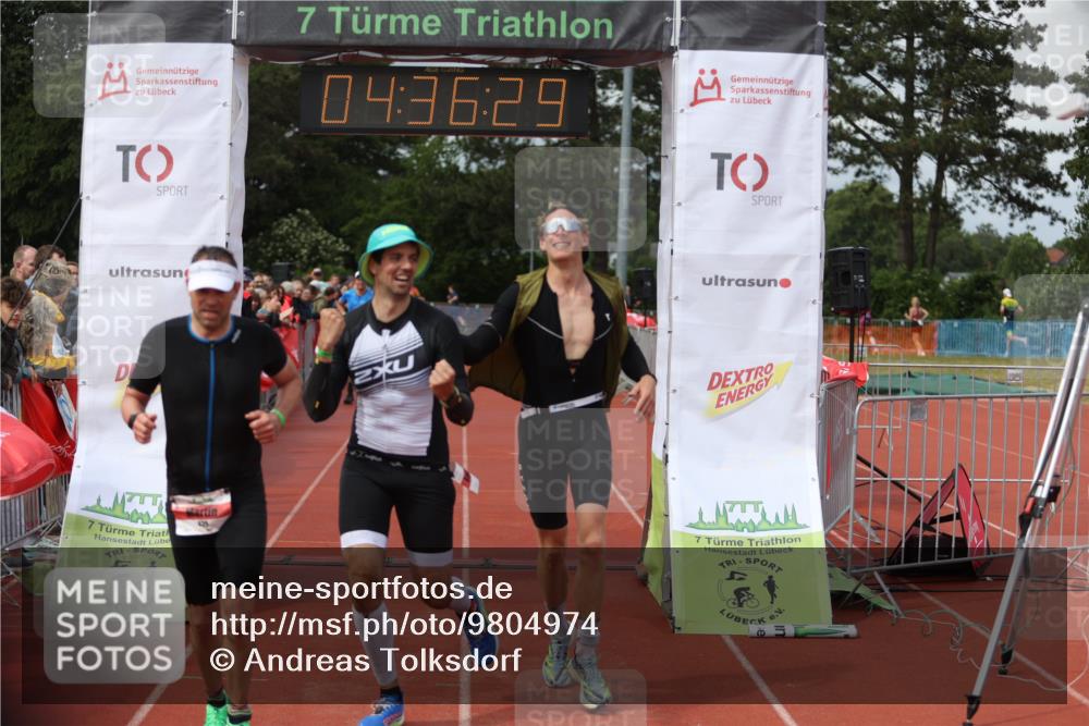 14.06.2026 - 7 Türme Triathlon Andreas Tolksdorf http://msf.ph/oto/9804974 14.06.2026 15:36:27 Ziel 623, 639, 795, 1013 meine-sportfotos.de