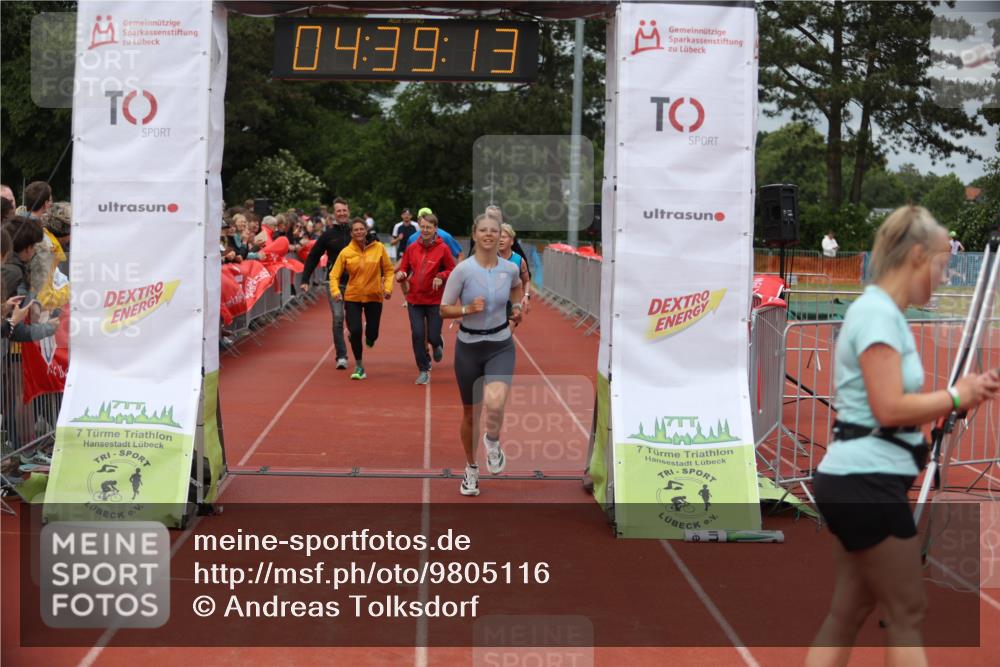 14.06.2026 - 7 Türme Triathlon Andreas Tolksdorf http://msf.ph/oto/9805116 14.06.2026 15:39:12 Ziel 996, 1172, 1180, 1199, 1584 meine-sportfotos.de