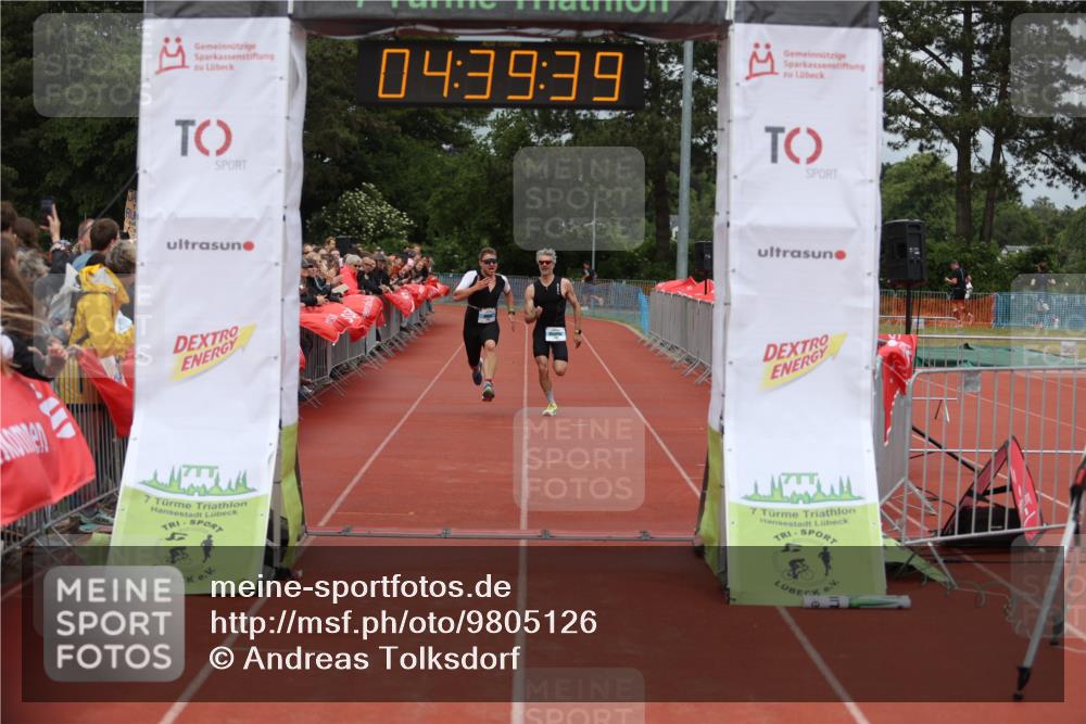14.06.2026 - 7 Türme Triathlon Andreas Tolksdorf http://msf.ph/oto/9805126 14.06.2026 15:39:38 Ziel 1119, 1150 meine-sportfotos.de