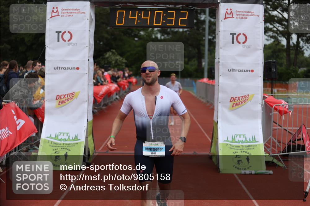 14.06.2026 - 7 Türme Triathlon Andreas Tolksdorf http://msf.ph/oto/9805158 14.06.2026 15:40:31 Ziel 973, 1028, 1089, 1563 meine-sportfotos.de