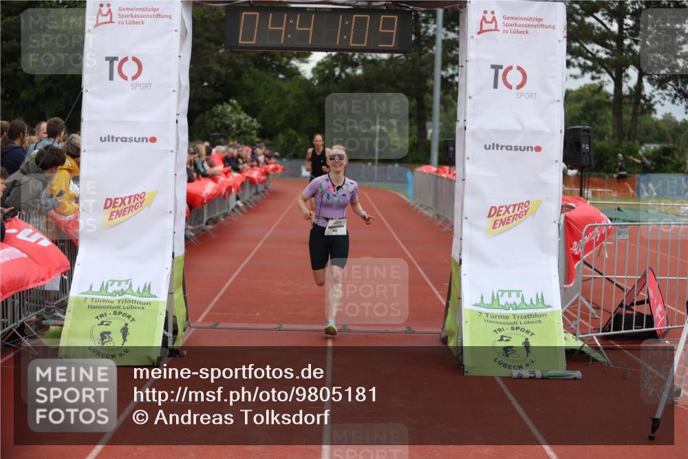 14.06.2026 - 7 Türme Triathlon Andreas Tolksdorf http://msf.ph/oto/9805181 14.06.2026 15:41:08 Ziel 1156, 1175, 1613, 1622 meine-sportfotos.de