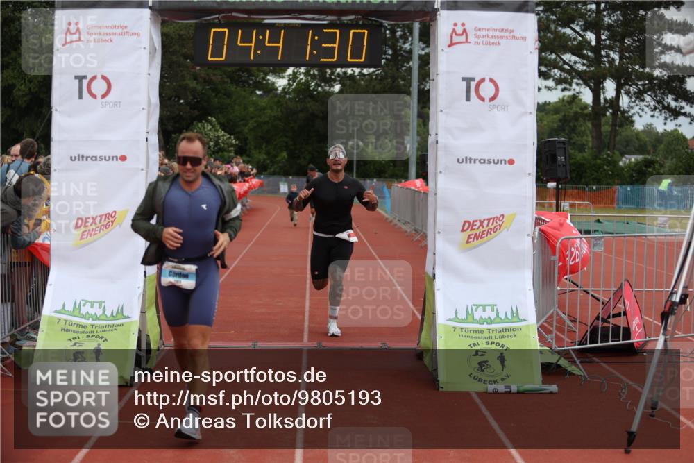 14.06.2026 - 7 Türme Triathlon Andreas Tolksdorf http://msf.ph/oto/9805193 14.06.2026 15:41:29 Ziel 713, 731, 1165 meine-sportfotos.de