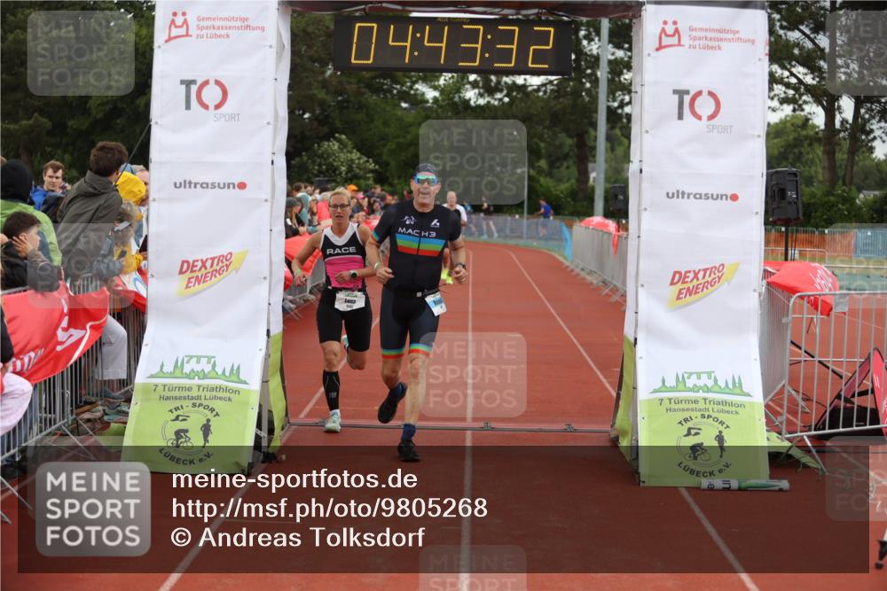 14.06.2026 - 7 Türme Triathlon Andreas Tolksdorf http://msf.ph/oto/9805268 14.06.2026 15:43:31 Ziel 905, 1132, 1532 meine-sportfotos.de