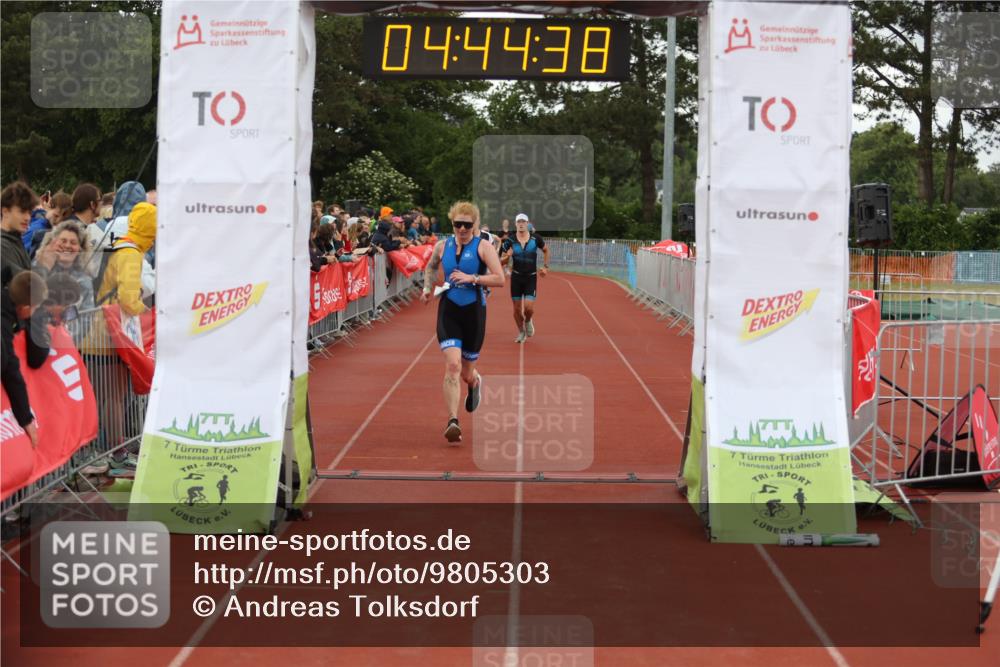 14.06.2026 - 7 Türme Triathlon Andreas Tolksdorf http://msf.ph/oto/9805303 14.06.2026 15:44:36 Ziel 832, 992, 1068, 1694, 1725 meine-sportfotos.de