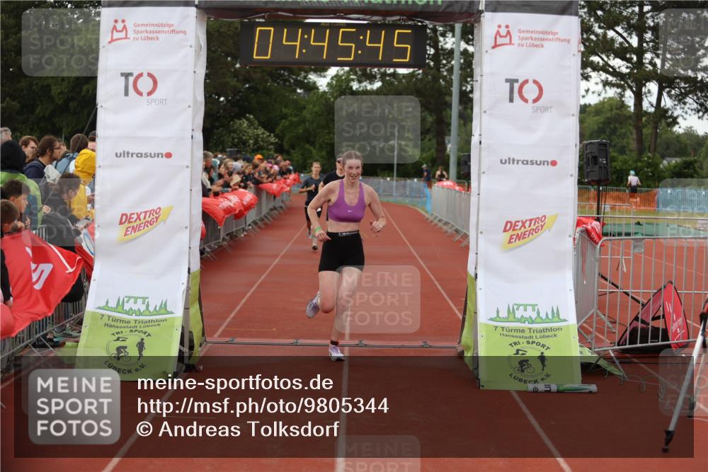 14.06.2026 - 7 Türme Triathlon Andreas Tolksdorf http://msf.ph/oto/9805344 14.06.2026 15:45:44 Ziel 706, 777, 921, 1173, 1714 meine-sportfotos.de