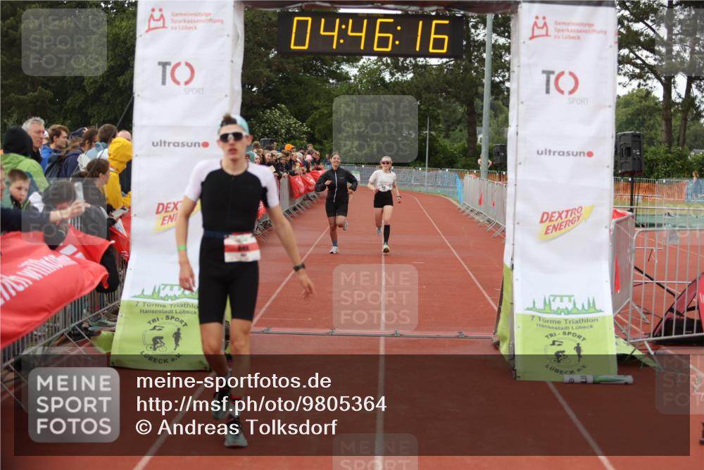 14.06.2026 - 7 Türme Triathlon Andreas Tolksdorf http://msf.ph/oto/9805364 14.06.2026 15:46:15 Ziel 607, 1197, 1685 meine-sportfotos.de