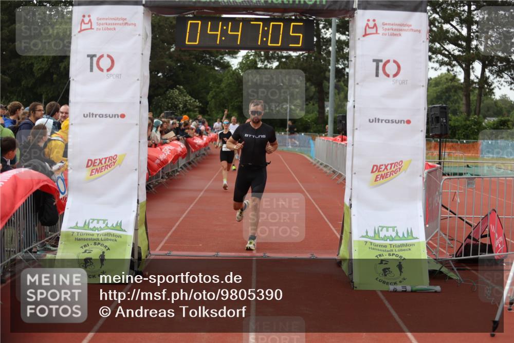 14.06.2026 - 7 Türme Triathlon Andreas Tolksdorf http://msf.ph/oto/9805390 14.06.2026 15:47:04 Ziel 775, 988, 1190, 1531 meine-sportfotos.de