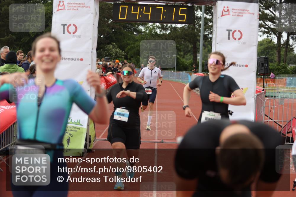 14.06.2026 - 7 Türme Triathlon Andreas Tolksdorf http://msf.ph/oto/9805402 14.06.2026 15:47:14 Ziel 747, 958, 988, 1190, 1531, 1587, 1603 meine-sportfotos.de