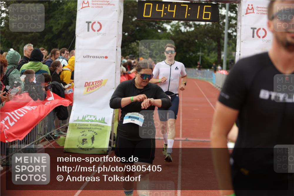 14.06.2026 - 7 Türme Triathlon Andreas Tolksdorf http://msf.ph/oto/9805405 14.06.2026 15:47:15 Ziel 747, 958, 988, 1190, 1531, 1587, 1603 meine-sportfotos.de