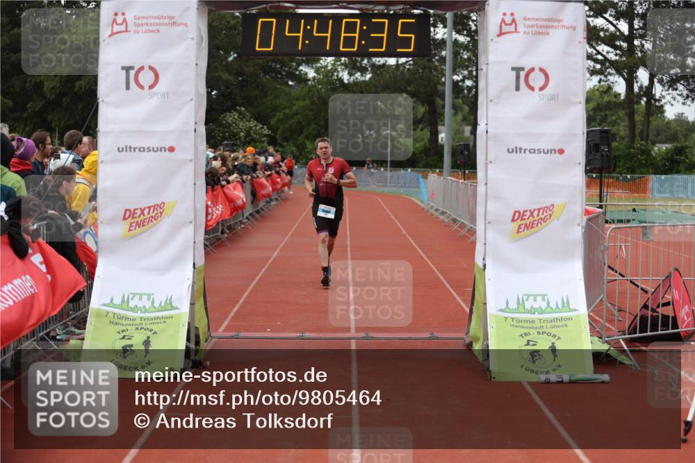 14.06.2026 - 7 Türme Triathlon Andreas Tolksdorf http://msf.ph/oto/9805464 14.06.2026 15:48:34 Ziel 966, 990, 1578 meine-sportfotos.de