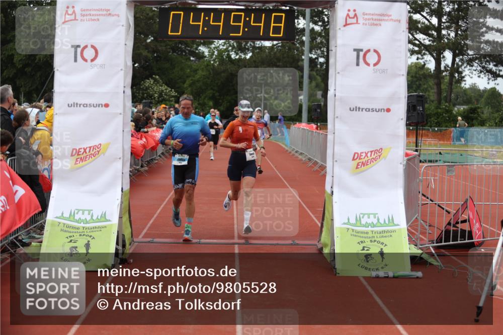 14.06.2026 - 7 Türme Triathlon Andreas Tolksdorf http://msf.ph/oto/9805528 14.06.2026 15:49:47 Ziel 1154, 1189, 1514, 1604, 1616, 1618 meine-sportfotos.de