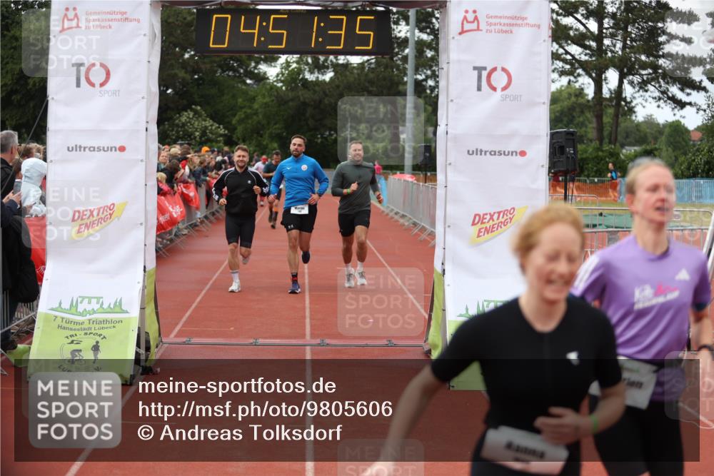 14.06.2026 - 7 Türme Triathlon Andreas Tolksdorf http://msf.ph/oto/9805606 14.06.2026 15:51:34 Ziel 930, 1080, 1168, 1188, 1523, 1590, 1607, 1615, 1634 meine-sportfotos.de