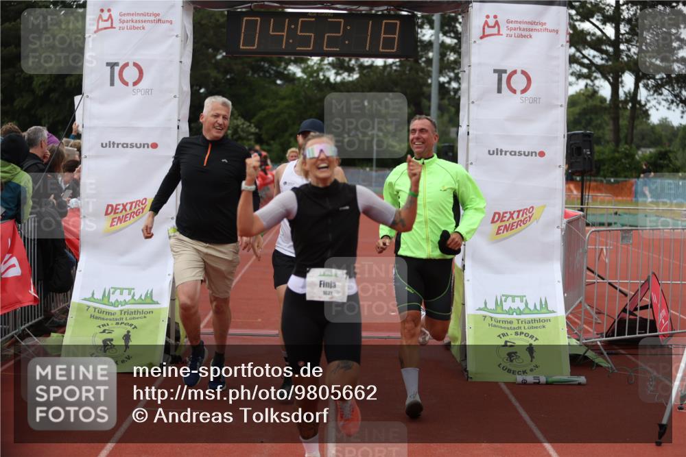14.06.2026 - 7 Türme Triathlon Andreas Tolksdorf http://msf.ph/oto/9805662 14.06.2026 15:52:17 Ziel 1183, 1200, 1621, 1783 meine-sportfotos.de