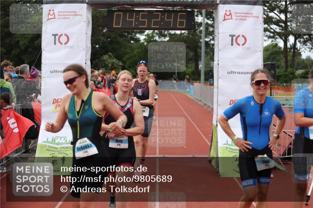 14.06.2026 - 7 Türme Triathlon Andreas Tolksdorf http://msf.ph/oto/9805689 14.06.2026 15:52:45 Ziel 918, 926, 944, 952, 965, 984, 1130, 1644 meine-sportfotos.de