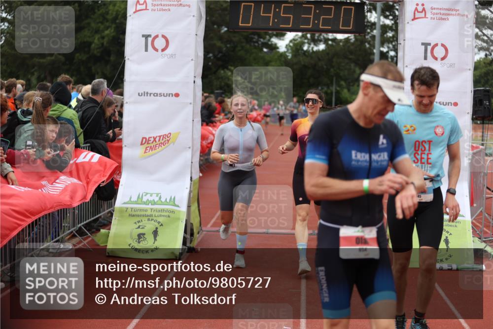 14.06.2026 - 7 Türme Triathlon Andreas Tolksdorf http://msf.ph/oto/9805727 14.06.2026 15:53:19 Ziel 654, 945, 1582, 1653 meine-sportfotos.de