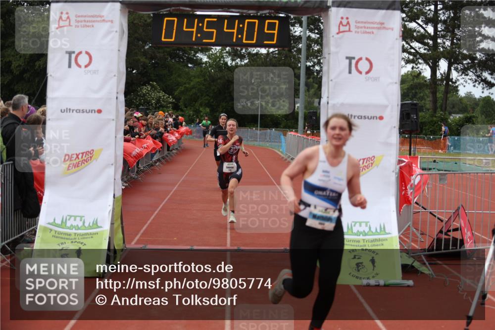 14.06.2026 - 7 Türme Triathlon Andreas Tolksdorf http://msf.ph/oto/9805774 14.06.2026 15:54:08 Ziel 1069, 1530, 1608, 1746 meine-sportfotos.de