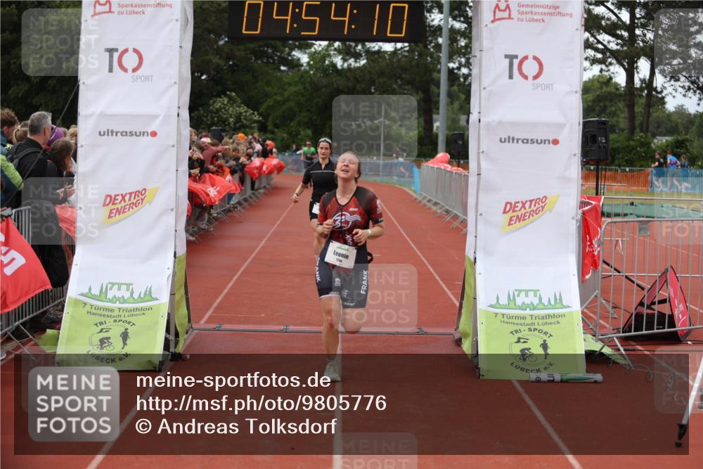 14.06.2026 - 7 Türme Triathlon Andreas Tolksdorf http://msf.ph/oto/9805776 14.06.2026 15:54:09 Ziel 1069, 1530, 1608, 1746 meine-sportfotos.de