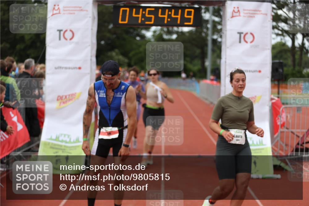 14.06.2026 - 7 Türme Triathlon Andreas Tolksdorf http://msf.ph/oto/9805815 14.06.2026 15:54:47 Ziel 711, 827, 1061, 1526, 1536, 1602, 1682, 1730 meine-sportfotos.de