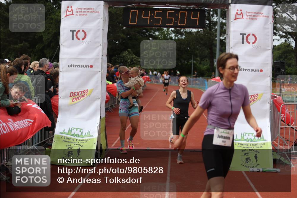 14.06.2026 - 7 Türme Triathlon Andreas Tolksdorf http://msf.ph/oto/9805828 14.06.2026 15:55:02 Ziel 908, 1167, 1512, 1625, 1797 meine-sportfotos.de