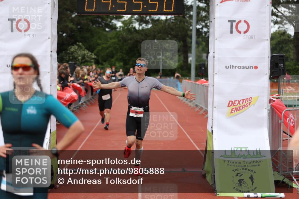 14.06.2026 - 7 Türme Triathlon Andreas Tolksdorf http://msf.ph/oto/9805888 14.06.2026 15:55:49 Ziel 745, 967, 1004, 1095, 1535 meine-sportfotos.de