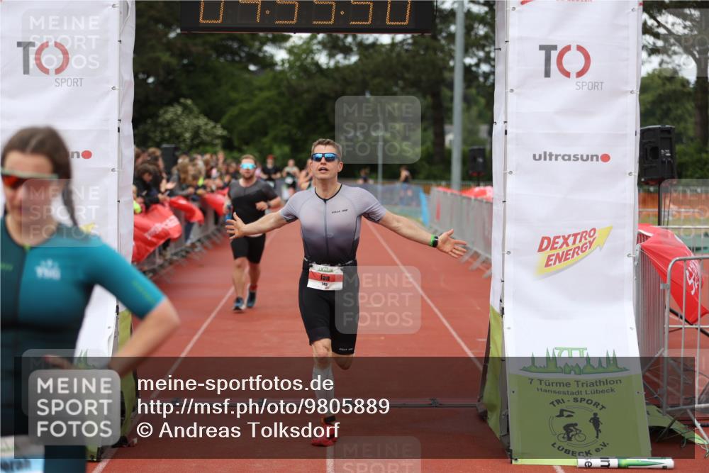 14.06.2026 - 7 Türme Triathlon Andreas Tolksdorf http://msf.ph/oto/9805889 14.06.2026 15:55:49 Ziel 745, 967, 1004, 1095, 1535 meine-sportfotos.de