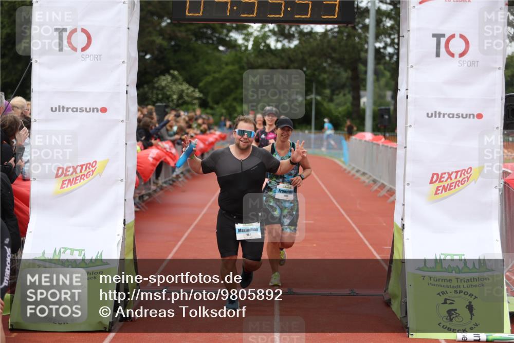 14.06.2026 - 7 Türme Triathlon Andreas Tolksdorf http://msf.ph/oto/9805892 14.06.2026 15:55:52 Ziel 745, 967, 1004, 1095, 1504, 1535, 1722 meine-sportfotos.de