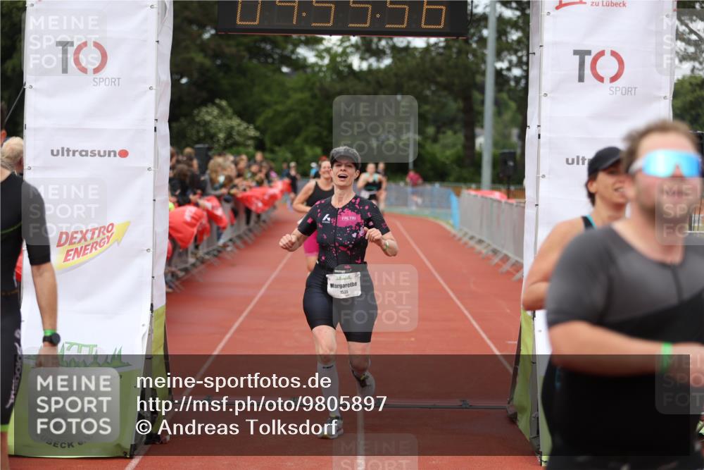 14.06.2026 - 7 Türme Triathlon Andreas Tolksdorf http://msf.ph/oto/9805897 14.06.2026 15:55:54 Ziel 745, 967, 1004, 1095, 1504, 1535, 1722 meine-sportfotos.de