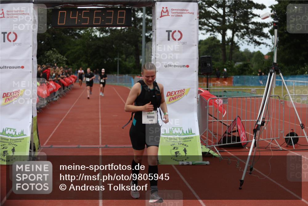 14.06.2026 - 7 Türme Triathlon Andreas Tolksdorf http://msf.ph/oto/9805945 14.06.2026 15:56:37 Ziel 922, 1562, 1591, 1668 meine-sportfotos.de
