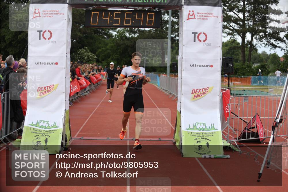 14.06.2026 - 7 Türme Triathlon Andreas Tolksdorf http://msf.ph/oto/9805953 14.06.2026 15:56:47 Ziel 743, 1368, 1435, 1562, 1591, 1715 meine-sportfotos.de