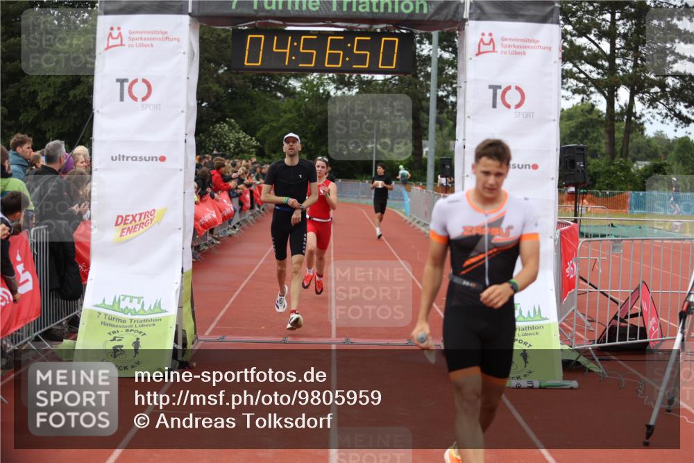 14.06.2026 - 7 Türme Triathlon Andreas Tolksdorf http://msf.ph/oto/9805959 14.06.2026 15:56:49 Ziel 743, 1368, 1435, 1488, 1562, 1591, 1715, 1770 meine-sportfotos.de