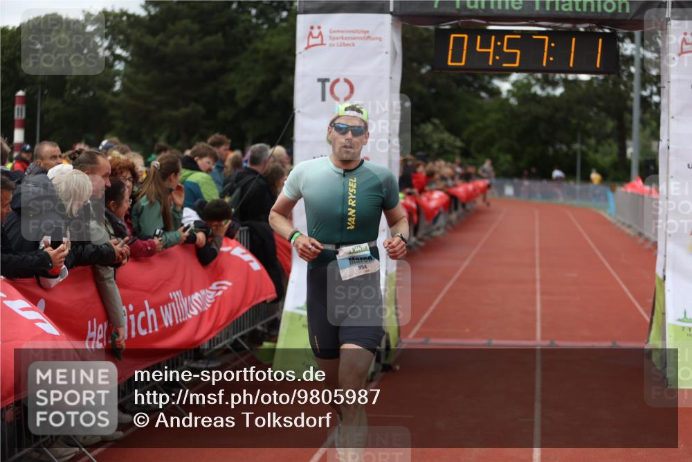 14.06.2026 - 7 Türme Triathlon Andreas Tolksdorf http://msf.ph/oto/9805987 14.06.2026 15:57:10 Ziel 821, 954, 1611, 1671 meine-sportfotos.de