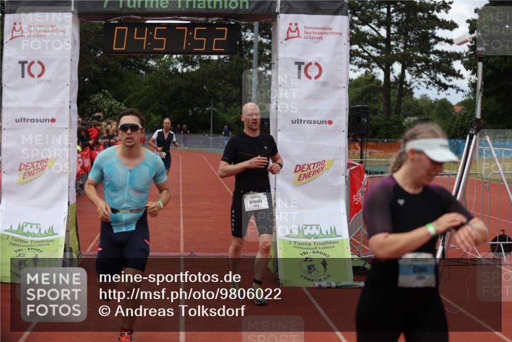 14.06.2026 - 7 Türme Triathlon Andreas Tolksdorf http://msf.ph/oto/9806022 14.06.2026 15:57:51 Ziel 1055, 1109, 1361, 1478, 1693 meine-sportfotos.de