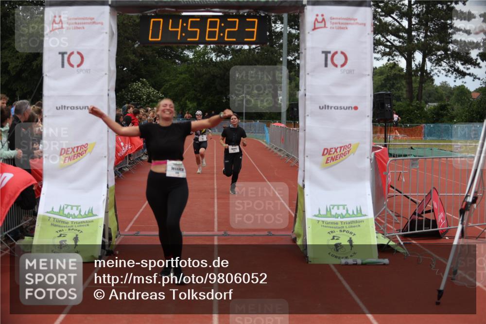 14.06.2026 - 7 Türme Triathlon Andreas Tolksdorf http://msf.ph/oto/9806052 14.06.2026 15:58:21 Ziel 1178, 1564, 1623, 1672 meine-sportfotos.de