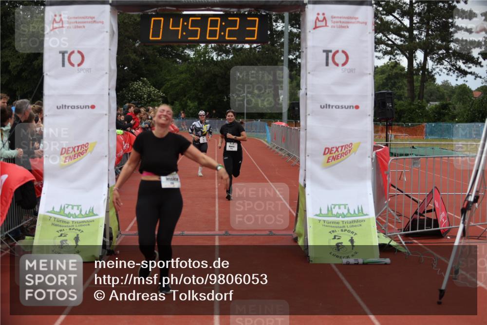 14.06.2026 - 7 Türme Triathlon Andreas Tolksdorf http://msf.ph/oto/9806053 14.06.2026 15:58:22 Ziel 1178, 1564, 1623, 1672 meine-sportfotos.de