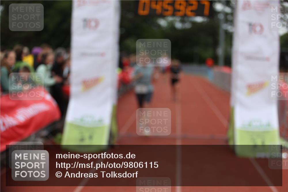 14.06.2026 - 7 Türme Triathlon Andreas Tolksdorf http://msf.ph/oto/9806115 14.06.2026 15:59:25 Ziel 1204, 1358, 1528, 1579, 1728, 1737 meine-sportfotos.de