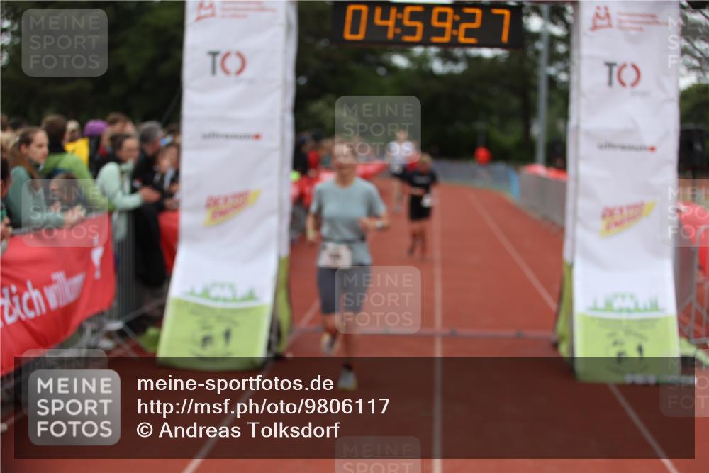 14.06.2026 - 7 Türme Triathlon Andreas Tolksdorf http://msf.ph/oto/9806117 14.06.2026 15:59:26 Ziel 1204, 1358, 1476, 1579, 1728, 1737 meine-sportfotos.de