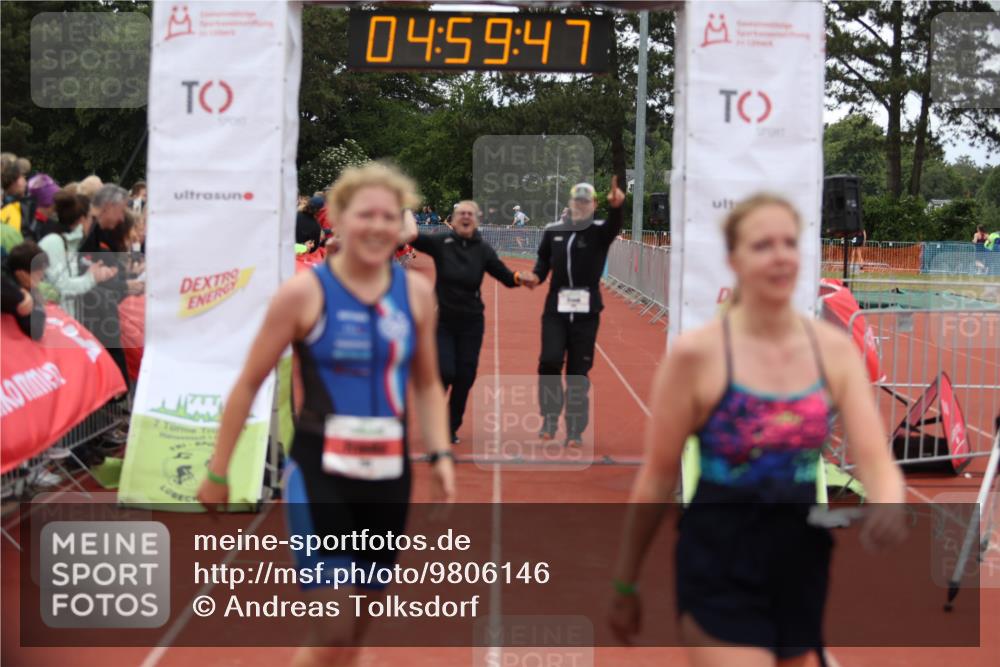 14.06.2026 - 7 Türme Triathlon Andreas Tolksdorf http://msf.ph/oto/9806146 14.06.2026 15:59:46 Ziel 750, 895, 1140, 1337, 1540, 1698, 1733 meine-sportfotos.de