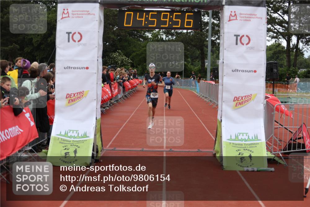 14.06.2026 - 7 Türme Triathlon Andreas Tolksdorf http://msf.ph/oto/9806154 14.06.2026 15:59:55 Ziel 895, 1346, 1549 meine-sportfotos.de
