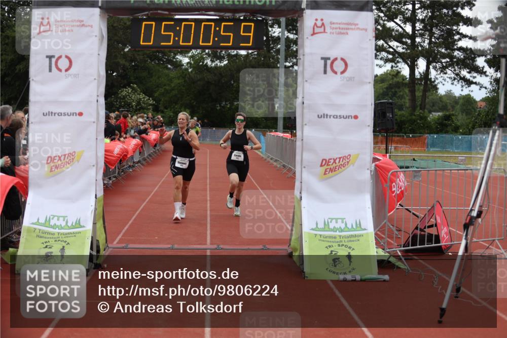 14.06.2026 - 7 Türme Triathlon Andreas Tolksdorf http://msf.ph/oto/9806224 14.06.2026 16:00:58 Ziel 684, 688, 928, 1554, 1657, 1664, 1736 meine-sportfotos.de