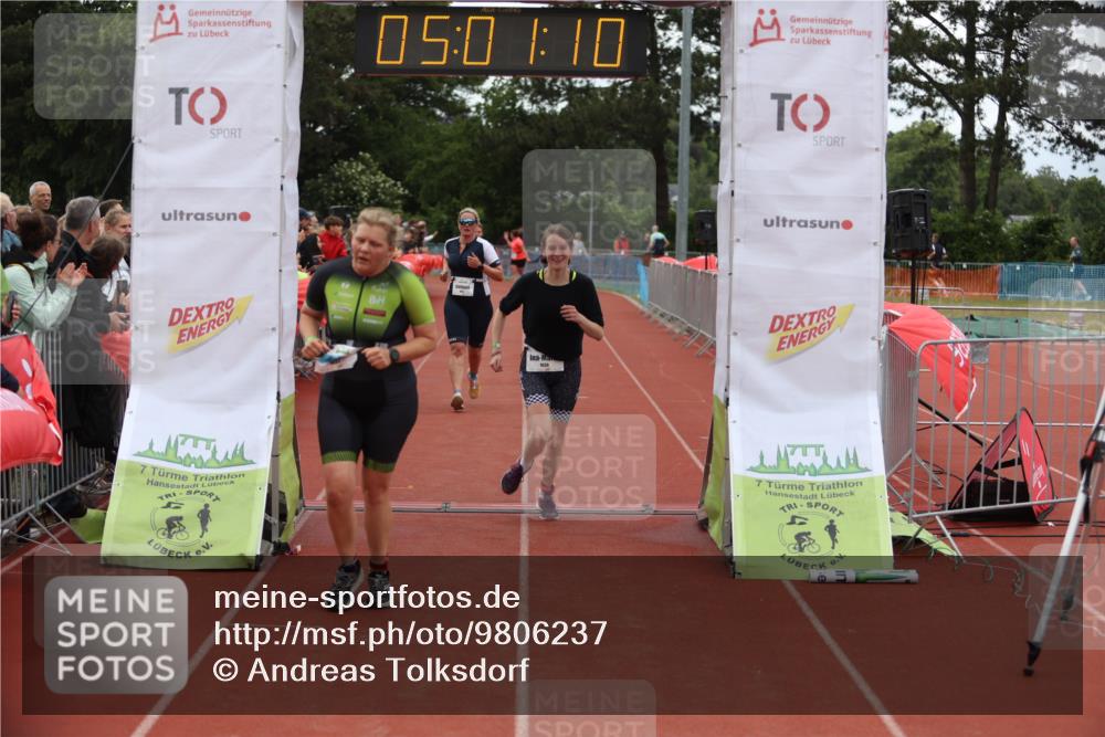 14.06.2026 - 7 Türme Triathlon Andreas Tolksdorf http://msf.ph/oto/9806237 14.06.2026 16:01:09 Ziel 1057, 1630, 1652, 1708 meine-sportfotos.de