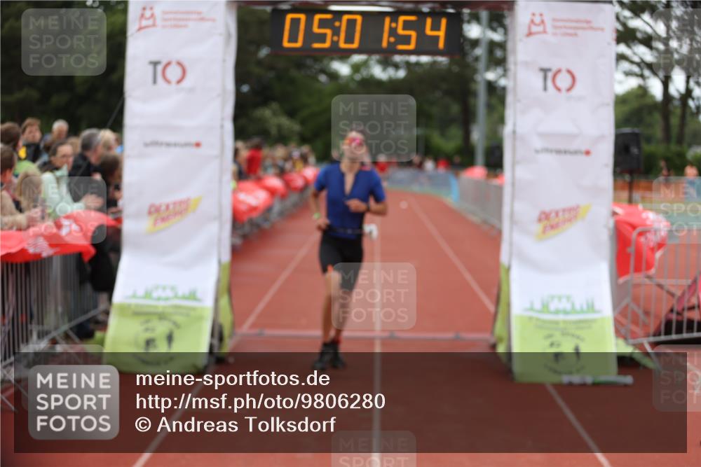 14.06.2026 - 7 Türme Triathlon Andreas Tolksdorf http://msf.ph/oto/9806280 14.06.2026 16:01:53 Ziel 962, 1035, 1319 meine-sportfotos.de