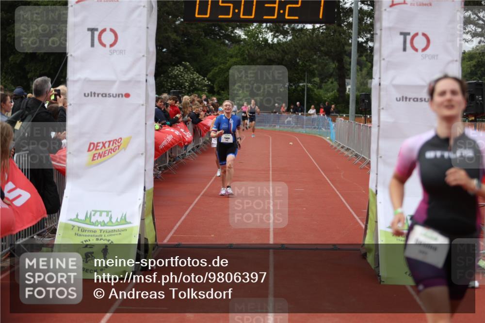 14.06.2026 - 7 Türme Triathlon Andreas Tolksdorf http://msf.ph/oto/9806397 14.06.2026 16:03:26 Ziel 1503, 1546, 1548, 1620 meine-sportfotos.de