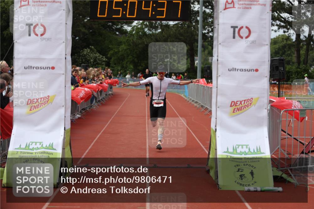 14.06.2026 - 7 Türme Triathlon Andreas Tolksdorf http://msf.ph/oto/9806471 14.06.2026 16:04:36 Ziel 603 meine-sportfotos.de