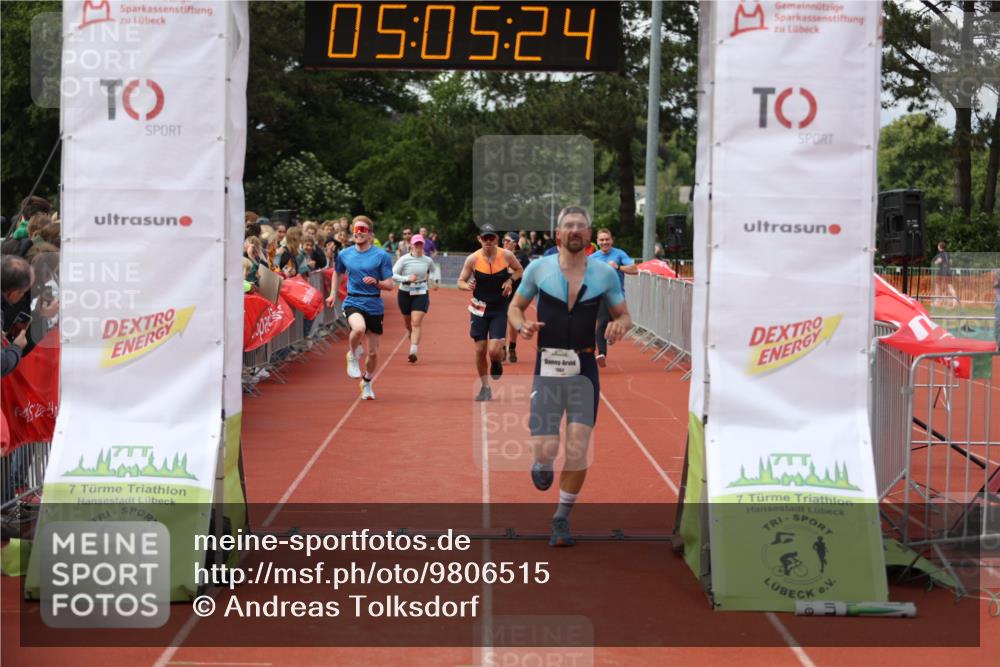 14.06.2026 - 7 Türme Triathlon Andreas Tolksdorf http://msf.ph/oto/9806515 14.06.2026 16:05:22 Ziel 852, 934, 1335, 1362, 1686, 1782 meine-sportfotos.de