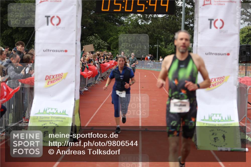 14.06.2026 - 7 Türme Triathlon Andreas Tolksdorf http://msf.ph/oto/9806544 14.06.2026 16:05:43 Ziel 842, 1212, 1253, 1506 meine-sportfotos.de