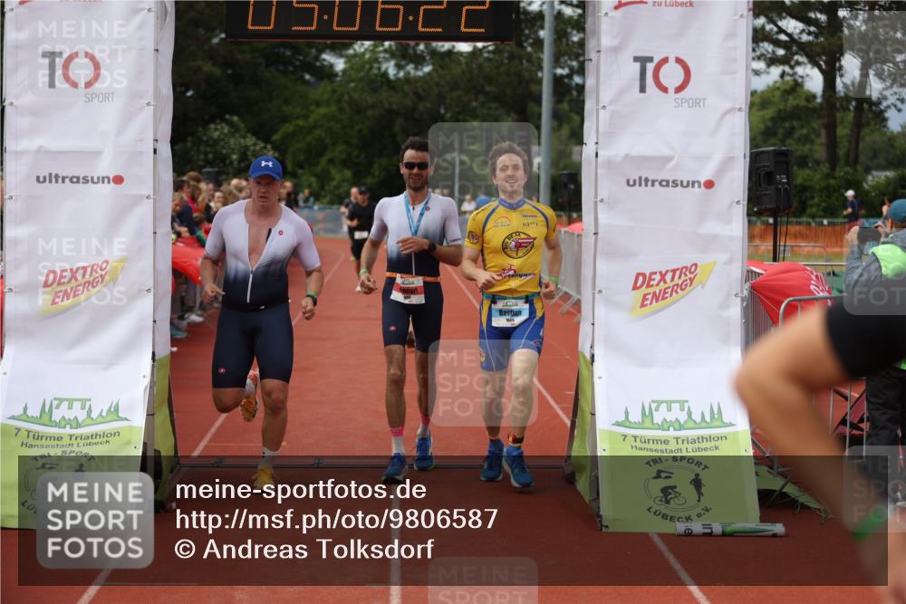 14.06.2026 - 7 Türme Triathlon Andreas Tolksdorf http://msf.ph/oto/9806587 14.06.2026 16:06:21 Ziel 773, 1049, 1203, 1255, 1610, 1649 meine-sportfotos.de