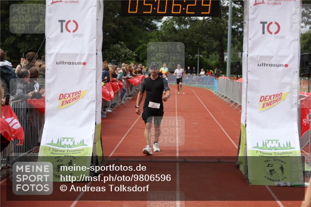 14.06.2026 - 7 Türme Triathlon Andreas Tolksdorf http://msf.ph/oto/9806596 14.06.2026 16:06:28 Ziel 773, 1049, 1050, 1442, 1649 meine-sportfotos.de