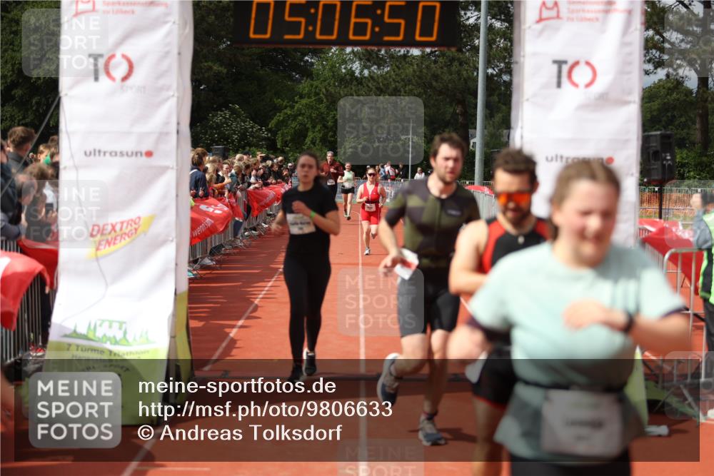 14.06.2026 - 7 Türme Triathlon Andreas Tolksdorf http://msf.ph/oto/9806633 14.06.2026 16:06:49 Ziel 785, 1066, 1274, 1407, 1521, 1551, 1727, 1780 meine-sportfotos.de