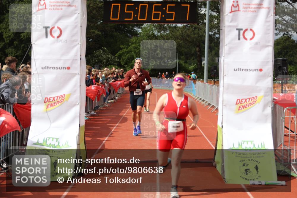 14.06.2026 - 7 Türme Triathlon Andreas Tolksdorf http://msf.ph/oto/9806638 14.06.2026 16:06:55 Ziel 785, 1274, 1407, 1464, 1521, 1551, 1632, 1727, 1780 meine-sportfotos.de